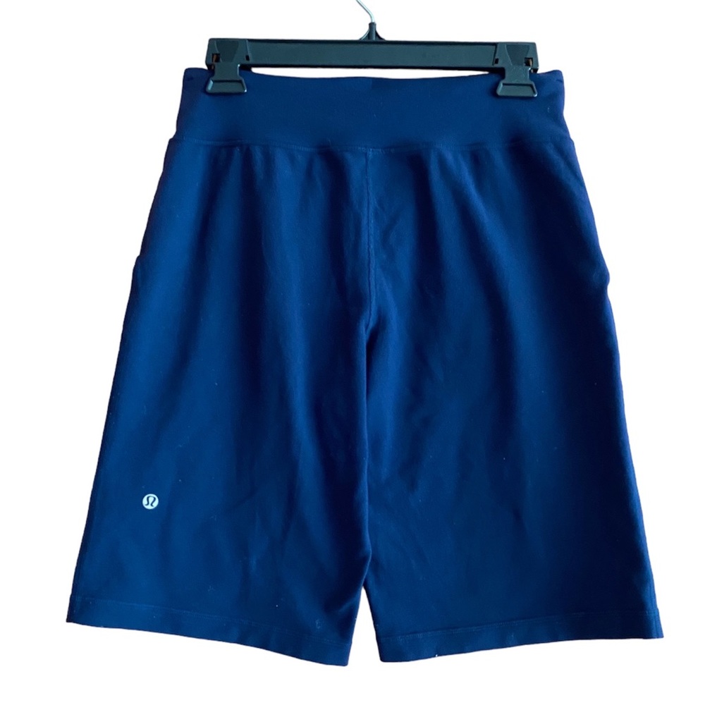 Lululemon High-Waisted Navy Blue Shorts Size 4